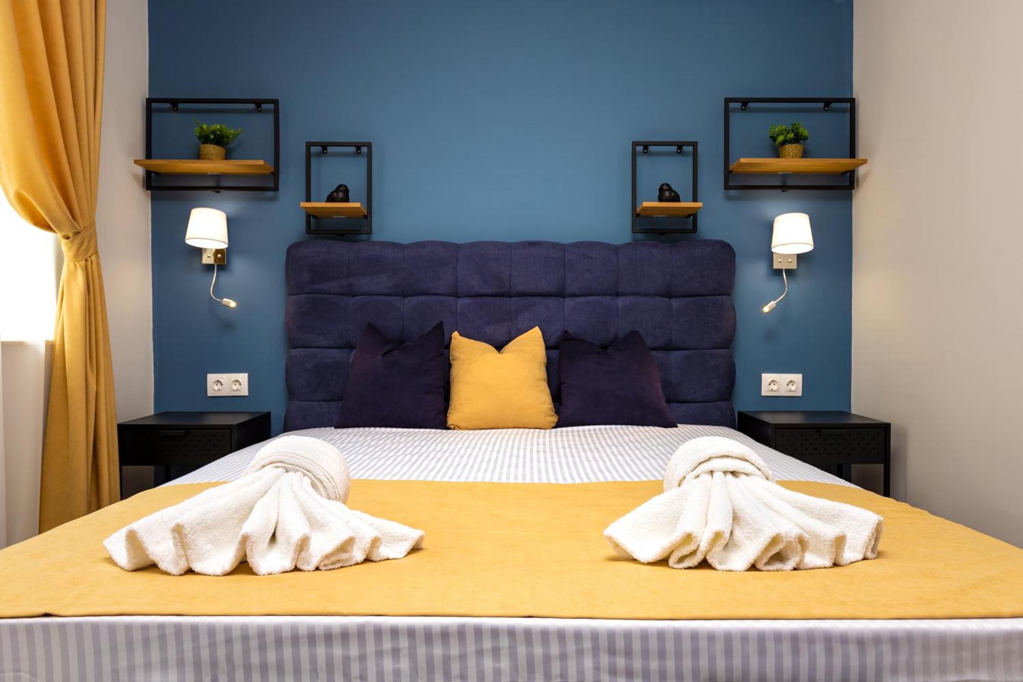 Kapana Guest House On Central Pedestrian Street With Parking Included Plovdiv Rum bild
